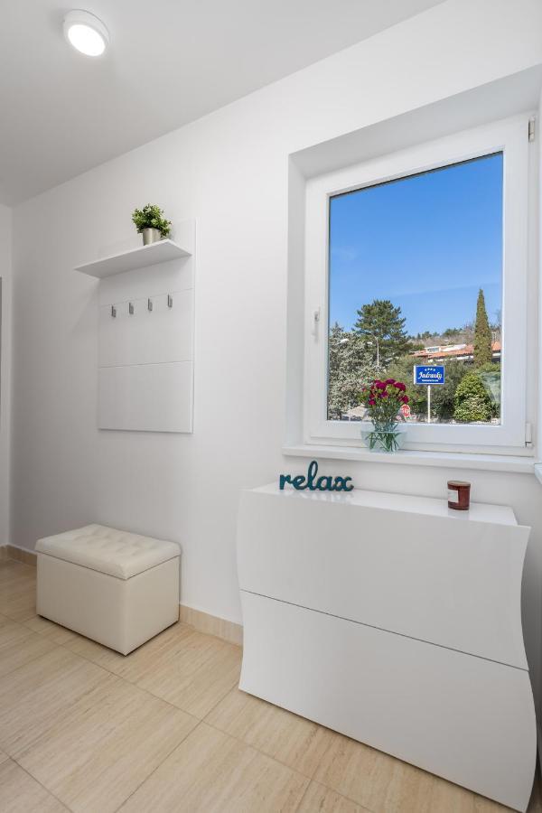 Luxury Studio Apartment Honeymoon 셀스 외부 사진
